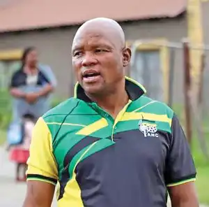Paseka Nompondo